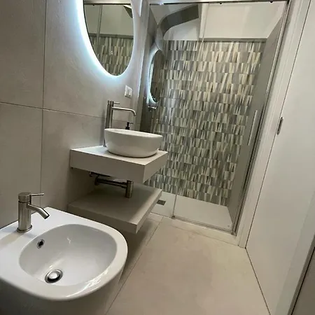 アパート Sea Paradise ガリポリ